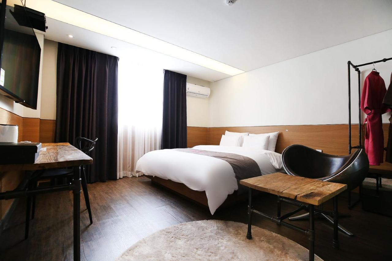 Hotel Flamingo Daejeon Exterior photo