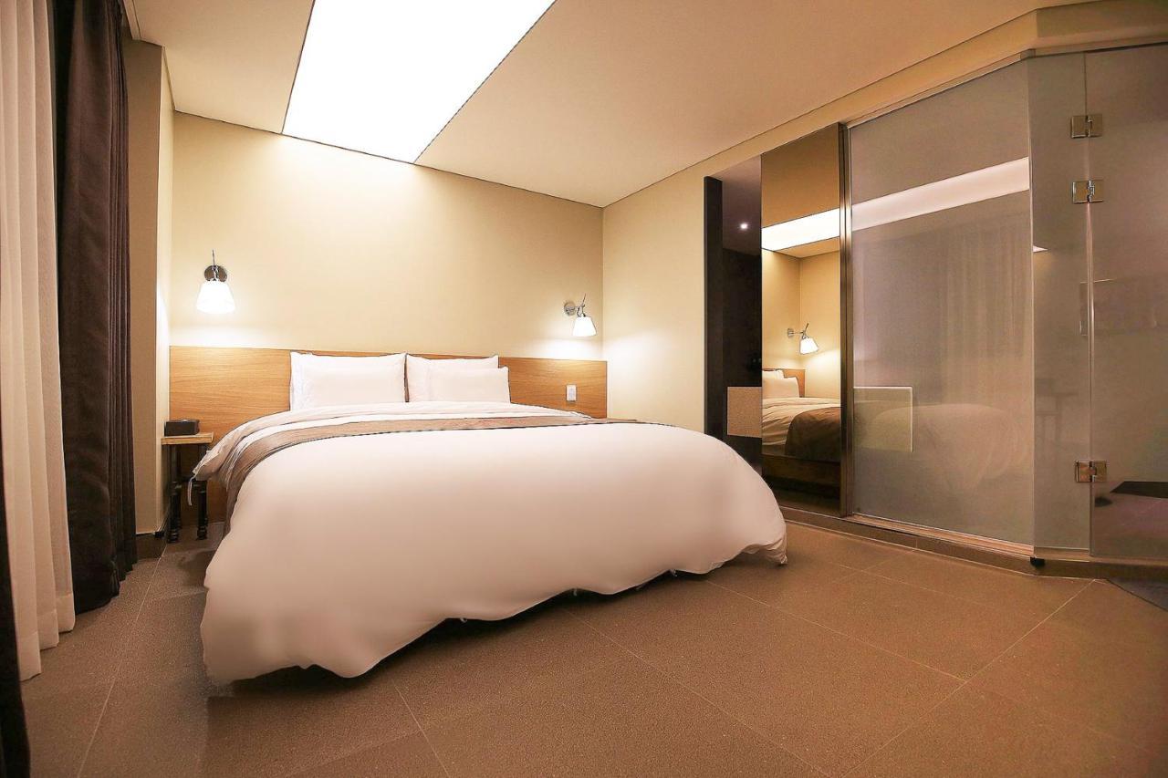 Hotel Flamingo Daejeon Exterior photo